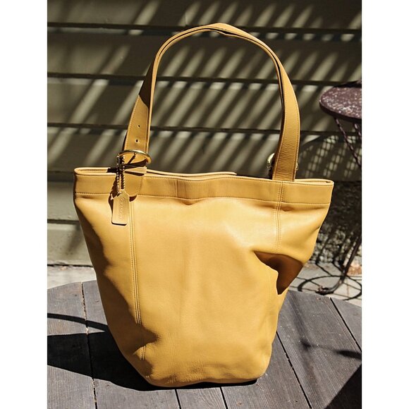 Coach Vintage - Soho Duffle Sac (Weekender) 4082 in Banana, Costa Rica 90s - Picture 6 of 13